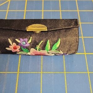 Embroidered Black Lipstick Holder New